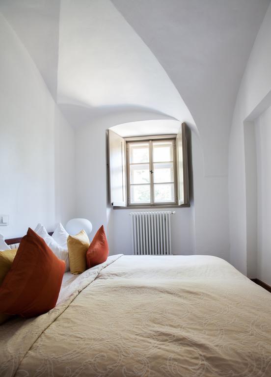 Sopron Monastery Hotel Habitación foto